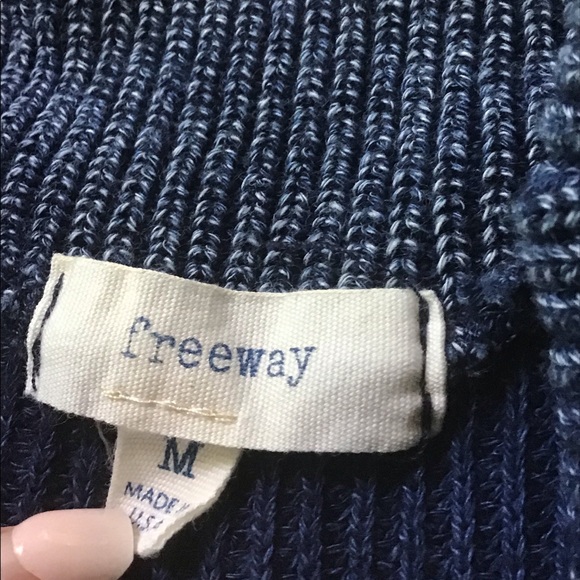 Cowl neck knit sweater tank - Picture 3 of 3